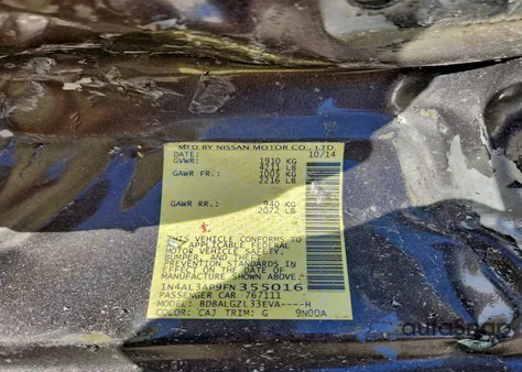 2015 Nissan Altima 2.5 z USA, uszkodzony, nr VIN 1N4AL3AP9FN355016